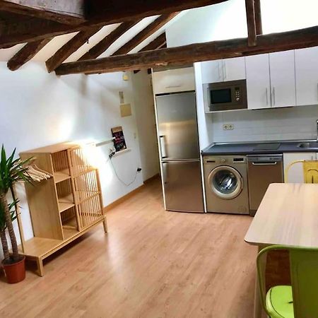 Buhardilla En El Madrid De Los Austrias Apartman Kültér fotó